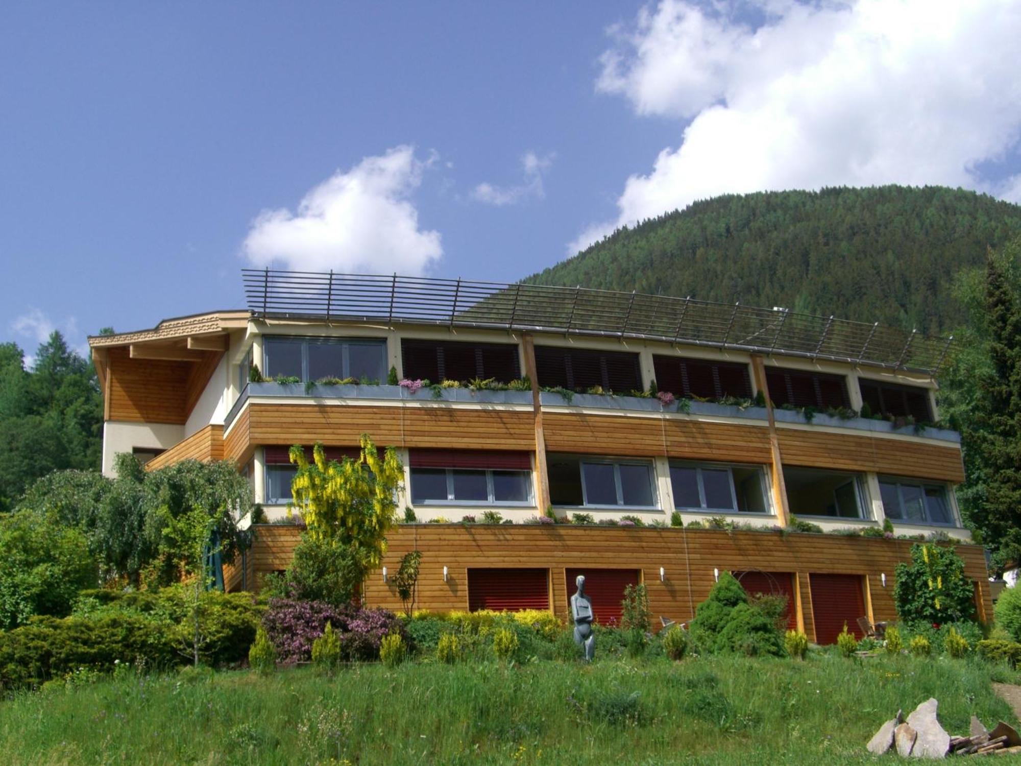 Hotel Sonnenheim Bad Kleinkirchheim Exterior photo