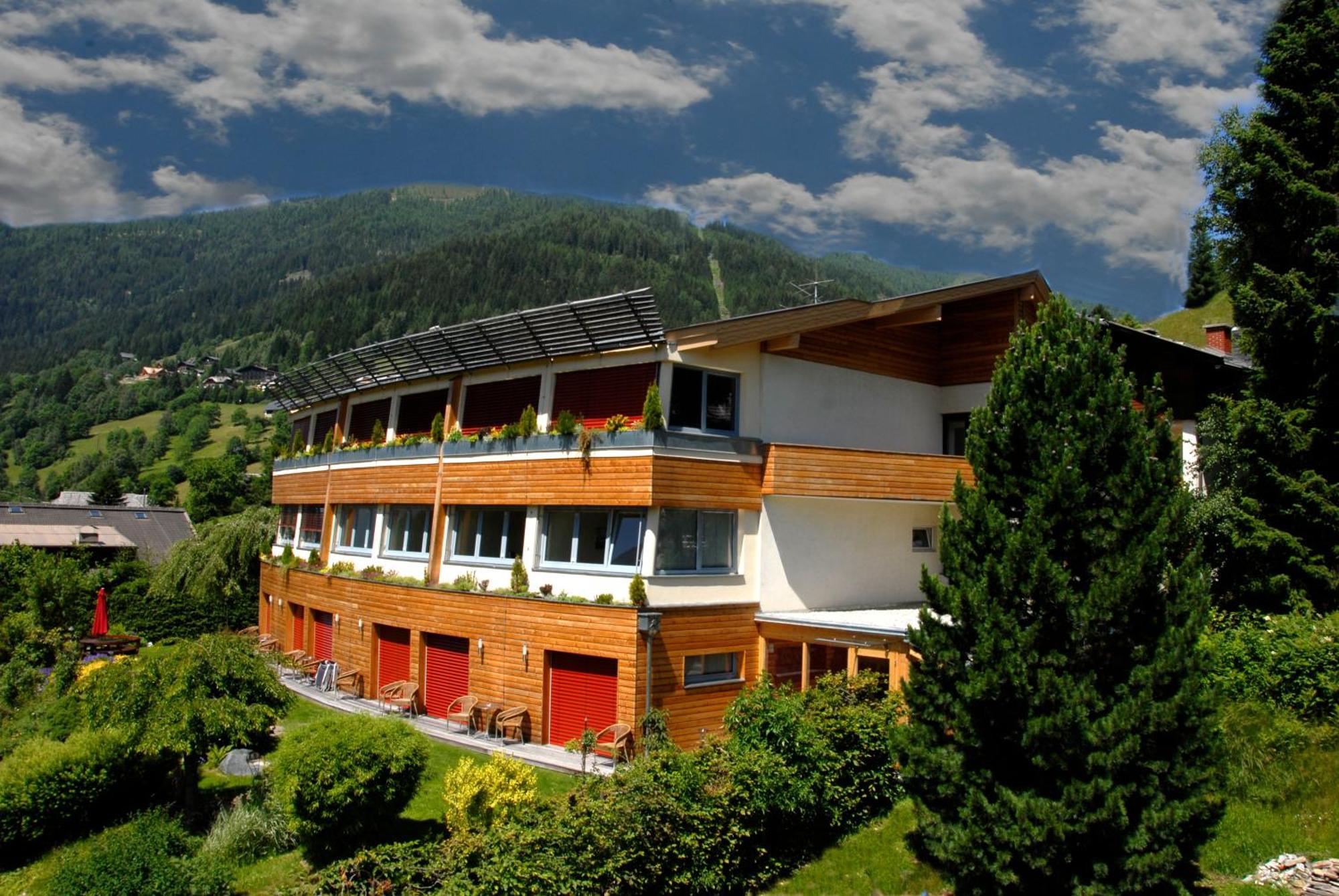 Hotel Sonnenheim Bad Kleinkirchheim Exterior photo